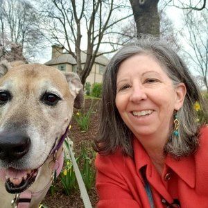 Meet your Posher, Lorraine